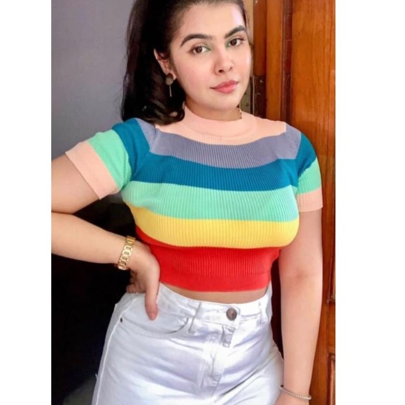 Rainbow crop top - Picture 2 of 2